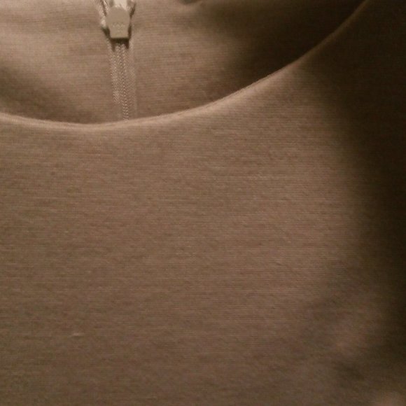 On Trend!! New Sheath Dress - Picture 2 of 7